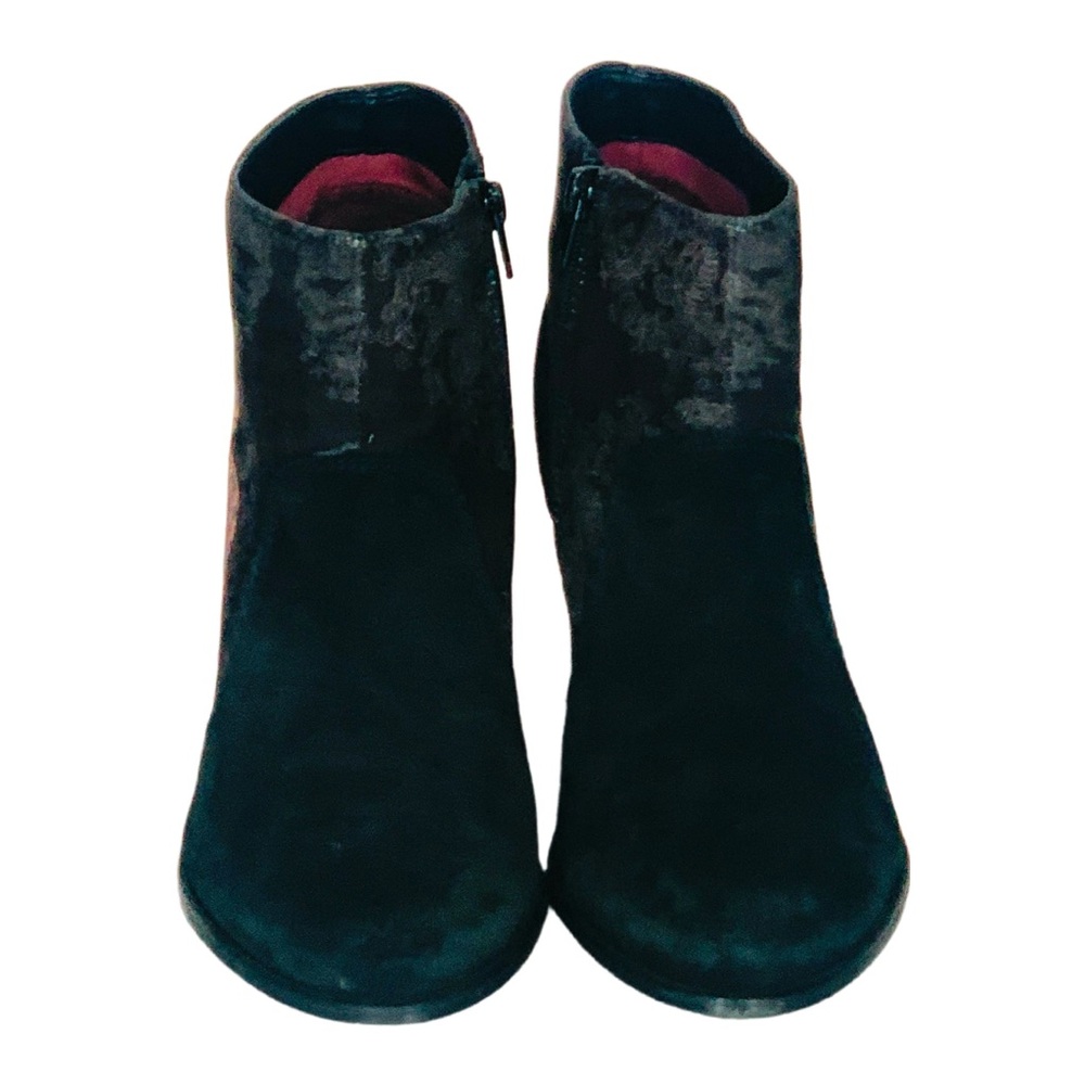 Desigual Selva Black Suede Ankle Boot
Size 10 (EU 40) 2” Thick Heel - Picture 3 of 10